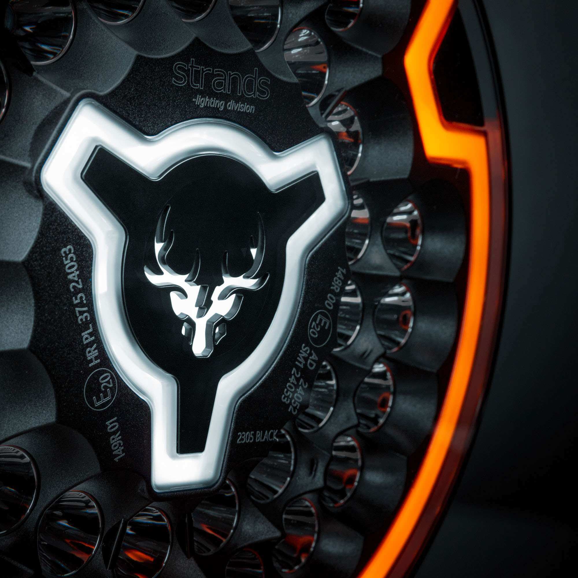 Strands FREEDOM MAXIMUM POSITION LIGHT 9″ DARK