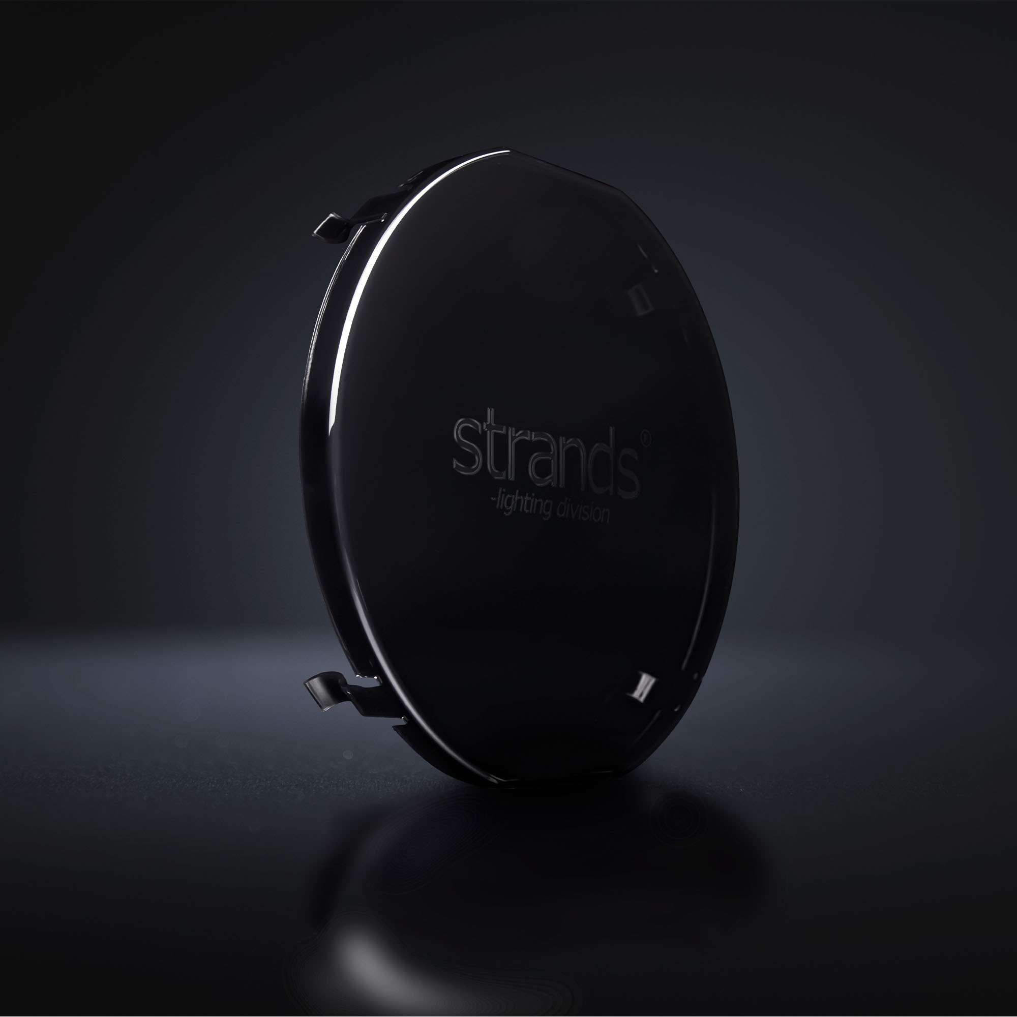 Strands SIBERIA SKYLORD LENS COVER 9″