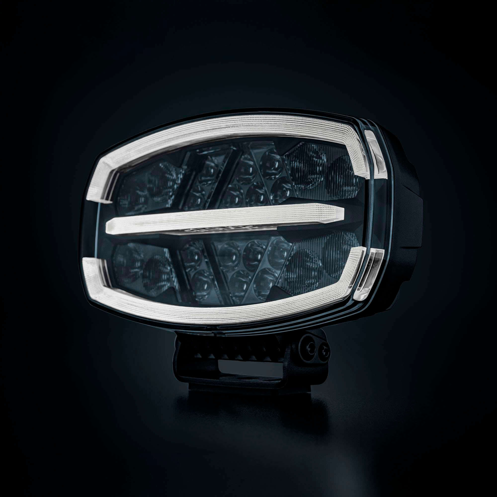 Strands FIREFLY ONE DRIVING LIGHT OVAL