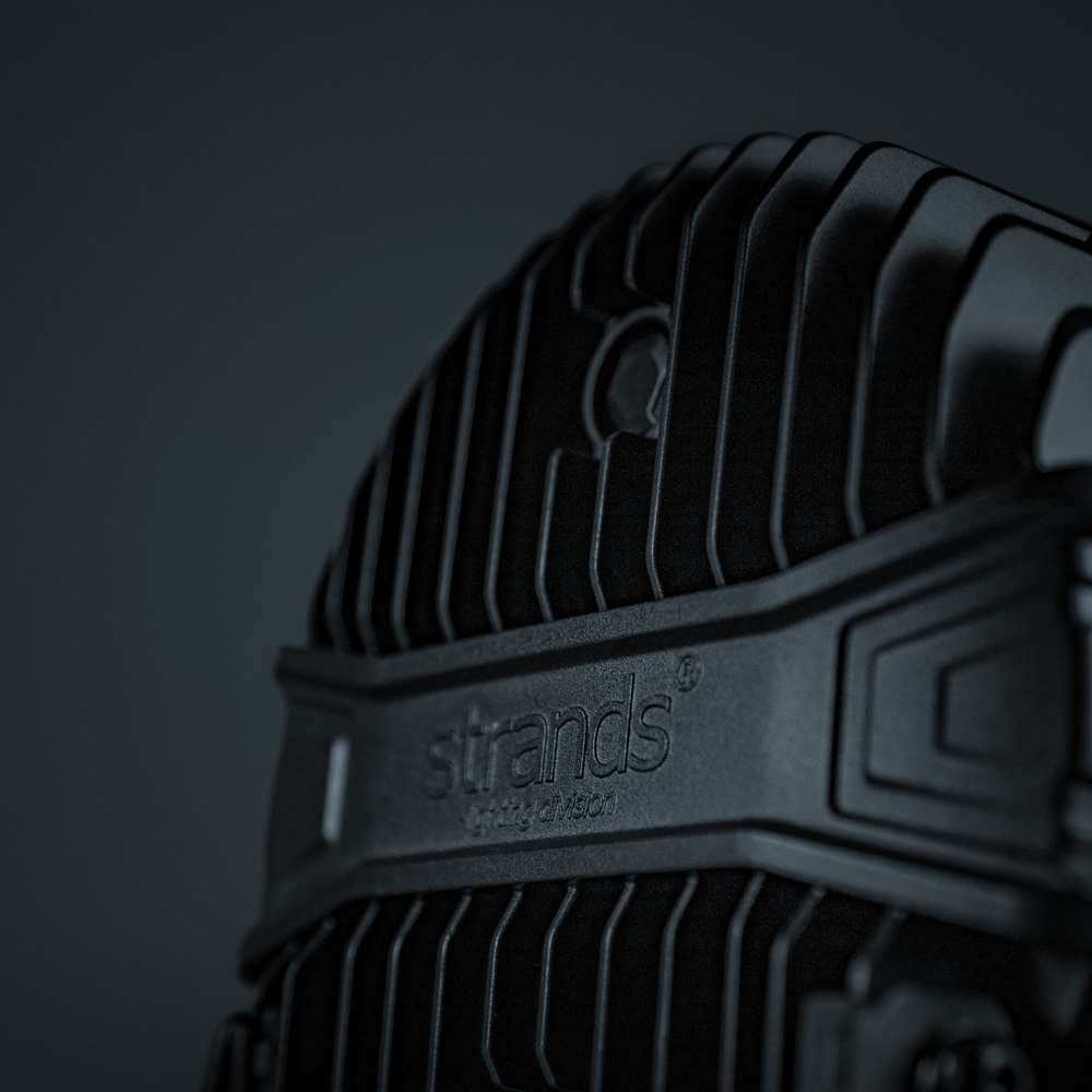 Strands BIG ENERGY RAW DRIVING LIGHT 9″