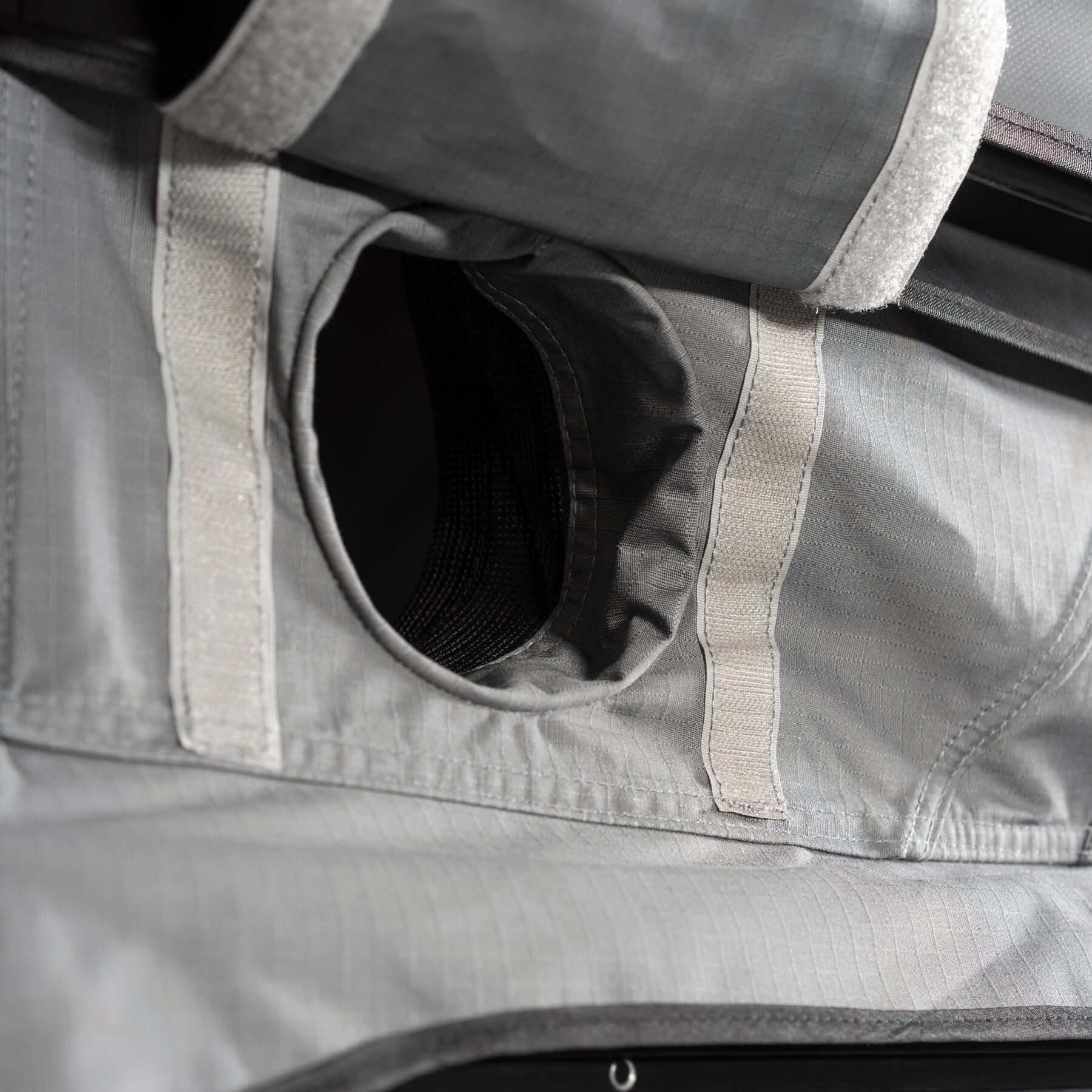 Triangle Dachzelt Cloud für 2 Personen - 140 cm