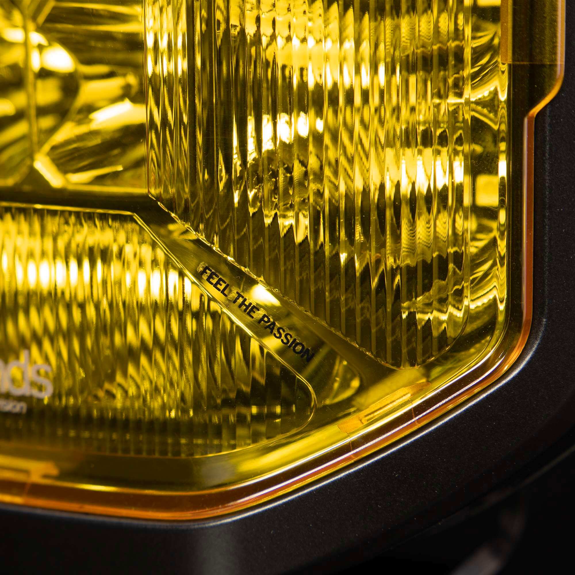 Strands SIBERIA X LENS COVER YELLOW FLOOD 9″