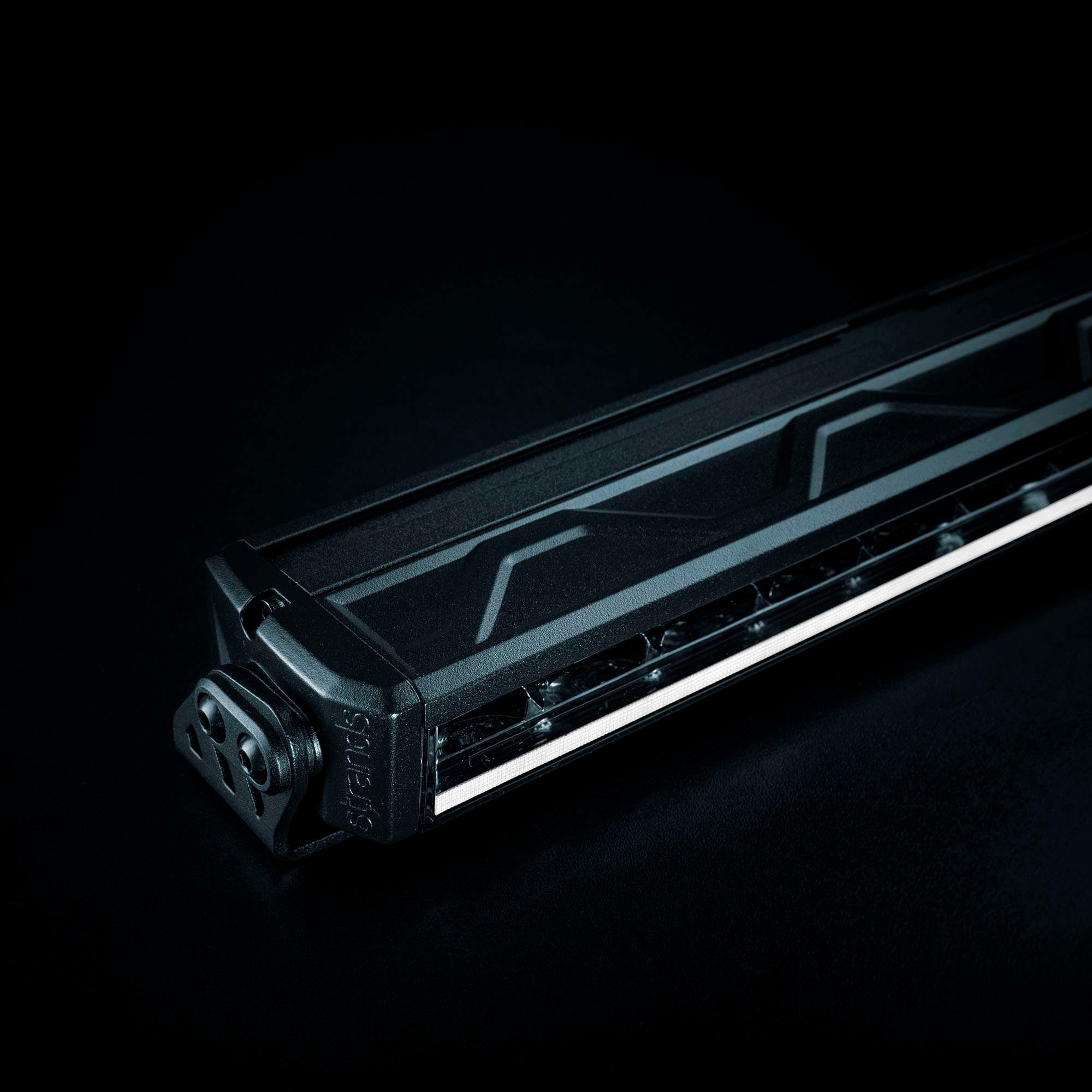 Strands FIREFLY LED BAR 10″