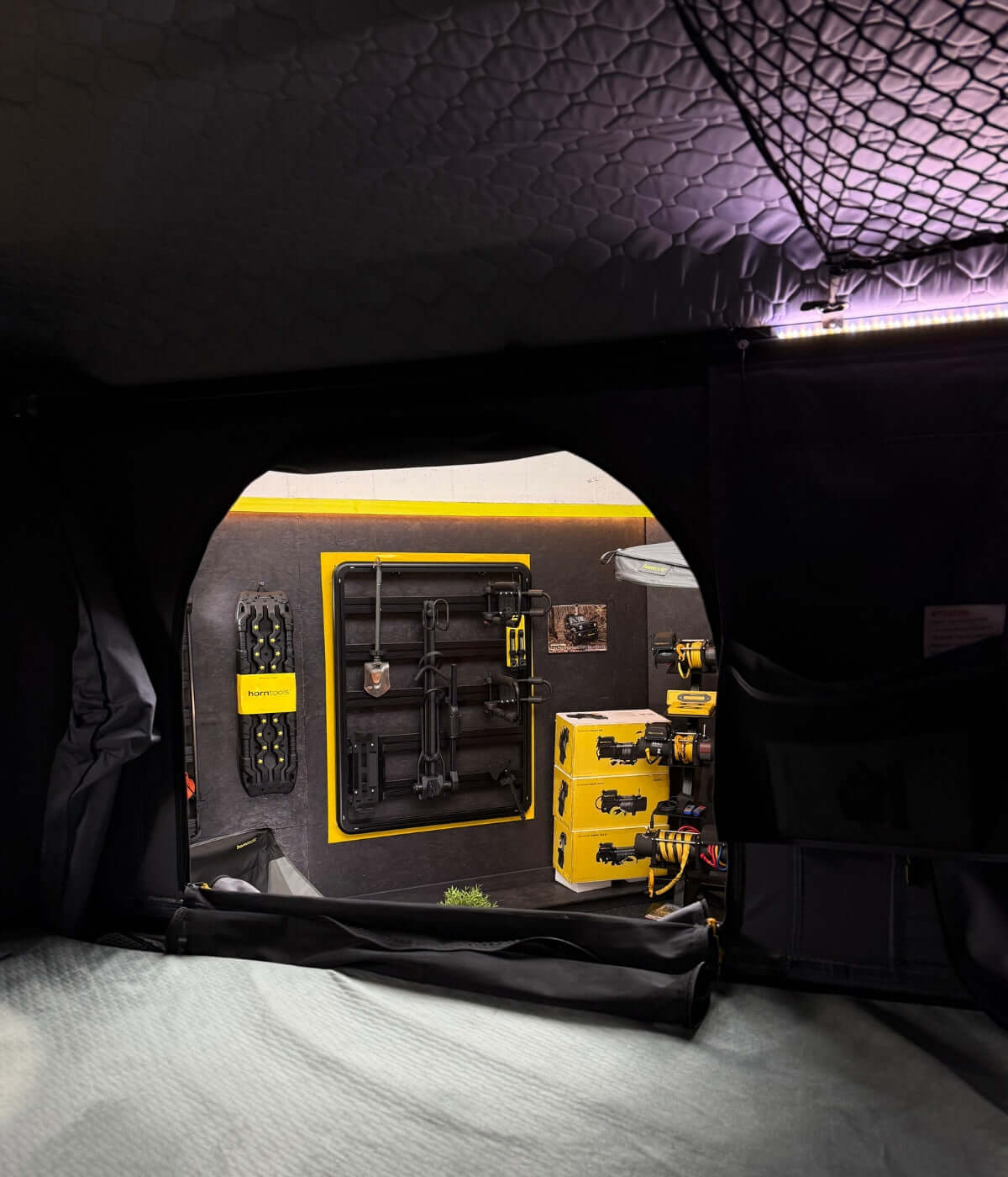 horntools_store_stuttgart_dachzelt_hartschale