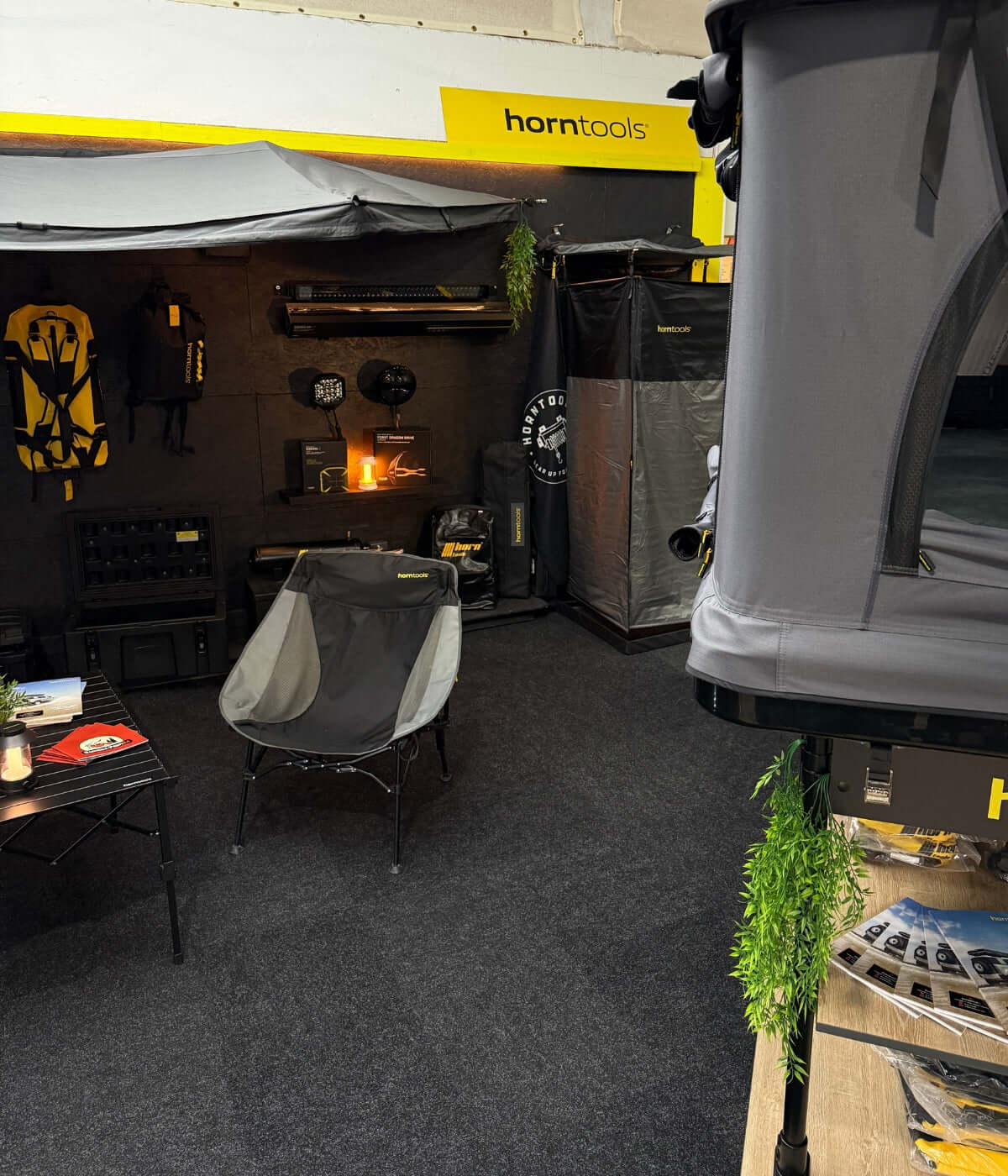 horntools_store_stuttgart_duschzelt